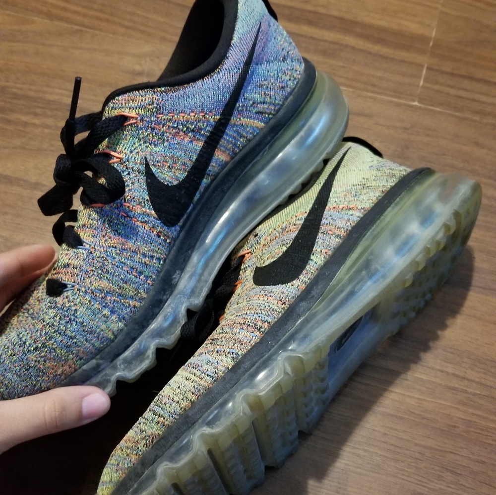 Nike shoes